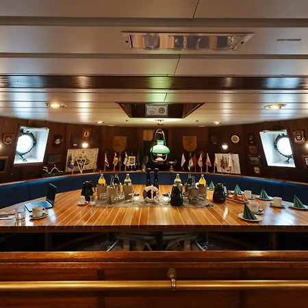 Hotel Alexander Von Humboldt - Schiff Bremen